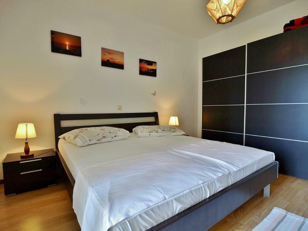 Apartments Bosiljka Rab Town Ngoại thất bức ảnh