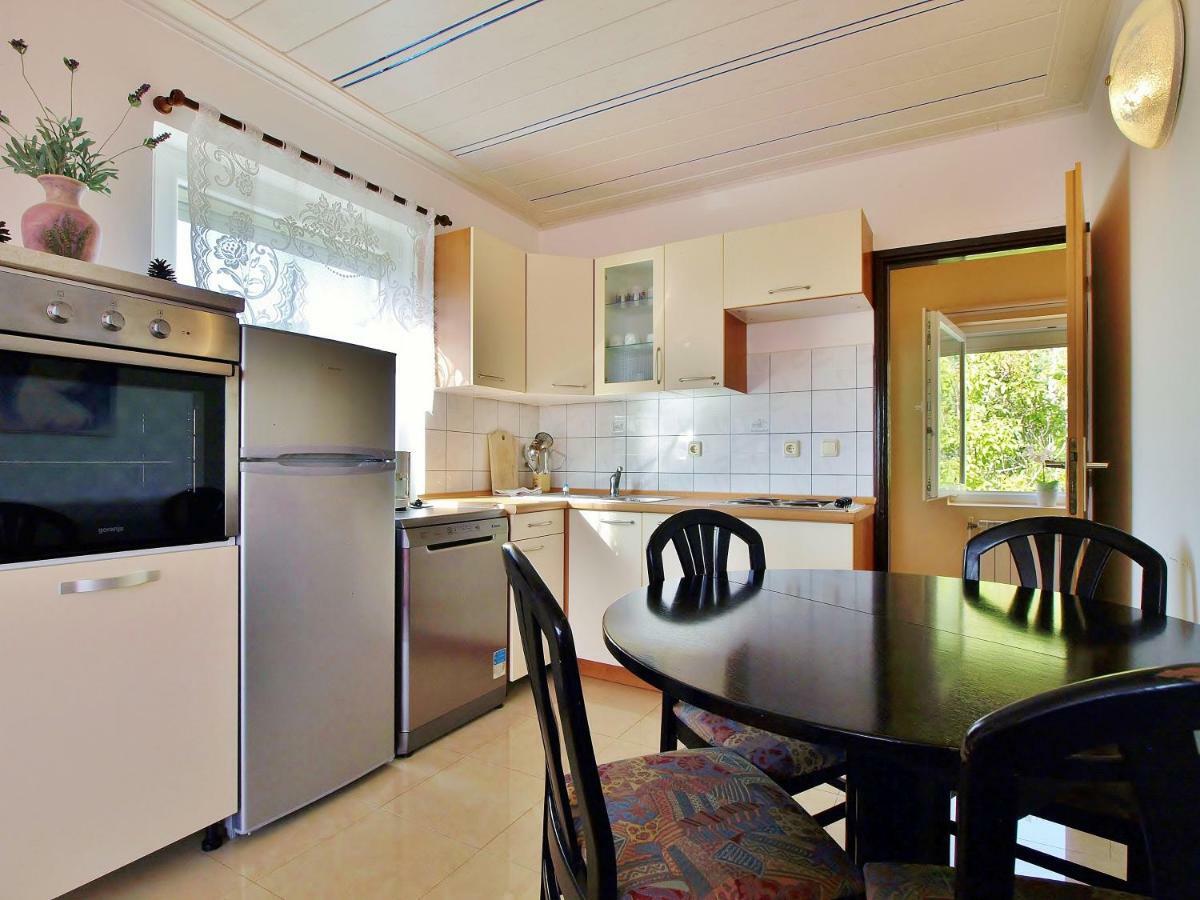 Apartments Bosiljka Rab Town Ngoại thất bức ảnh