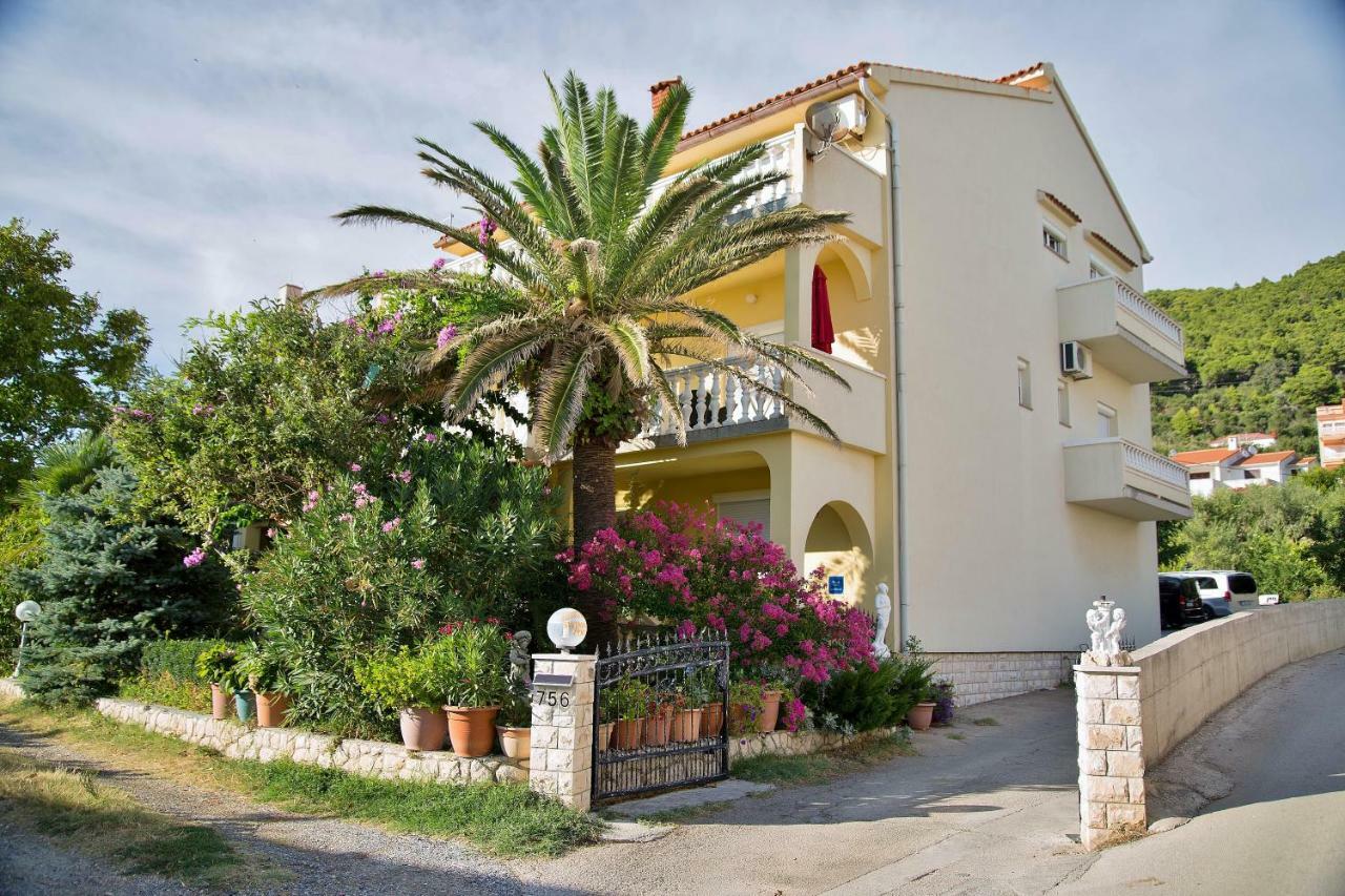 Apartments Bosiljka Rab Town Ngoại thất bức ảnh